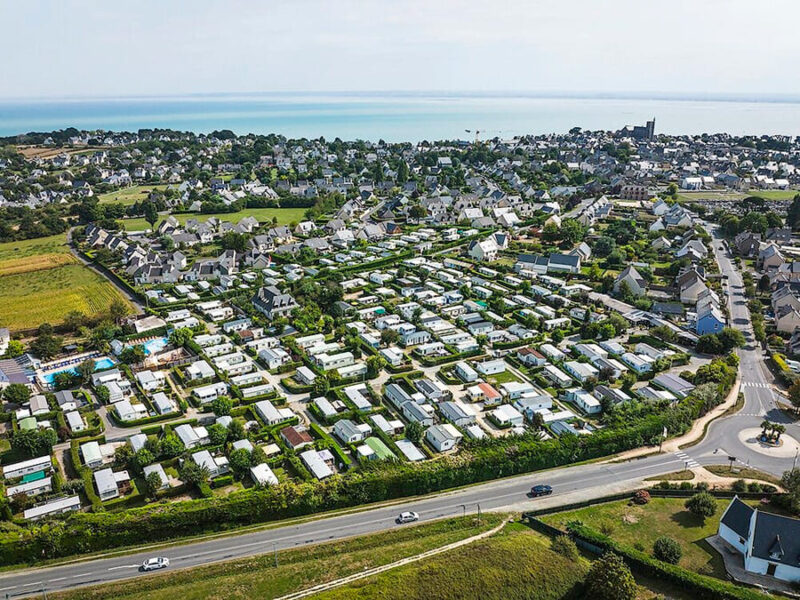 Vue panoramique et aérienne du camping Bel Air**** à Cancale